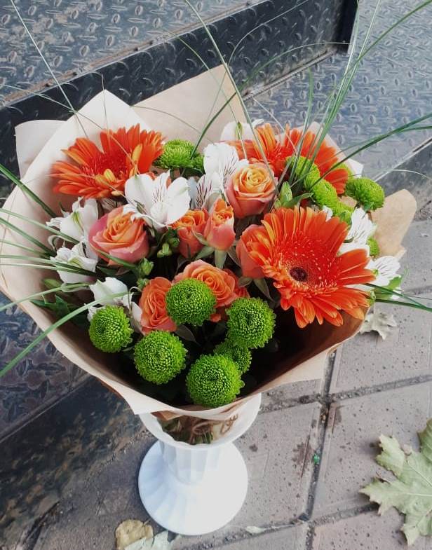 Букет цветов из: Герберы, Хризантемы, Альстромерии и Розы в Татарино