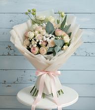 Букет цветов из:  Розы и Лизиантусы в Татарино