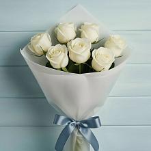 Букет 7 Белых роз Эдлесс Лав в Татарино