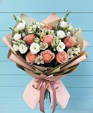 Букет цветов из:  Розы, Альстромерии и Лизиантусы в Татарино