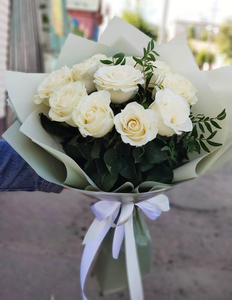 Букет Белые розы Проуд в Татарино