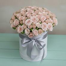 Цветочная композиция из Розы в шляпной коробке в Татарино