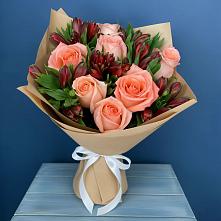 Букет цветов из:  Розы и Альстромерии в Татарино