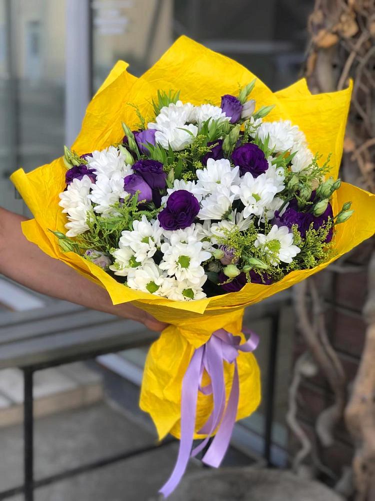 Букет цветов из: Ирисы, Хризантемы и Ромашки в Татарино