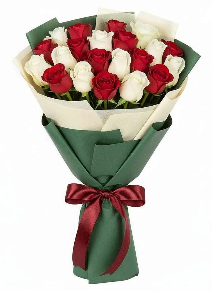 Букет Микс из красных и белых роз в Татарино
