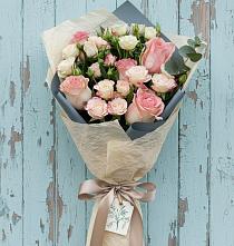 Букет цветов из:  Розы в Татарино