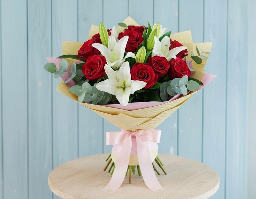 Букет цветов из: Лилии и Розы в Татарино